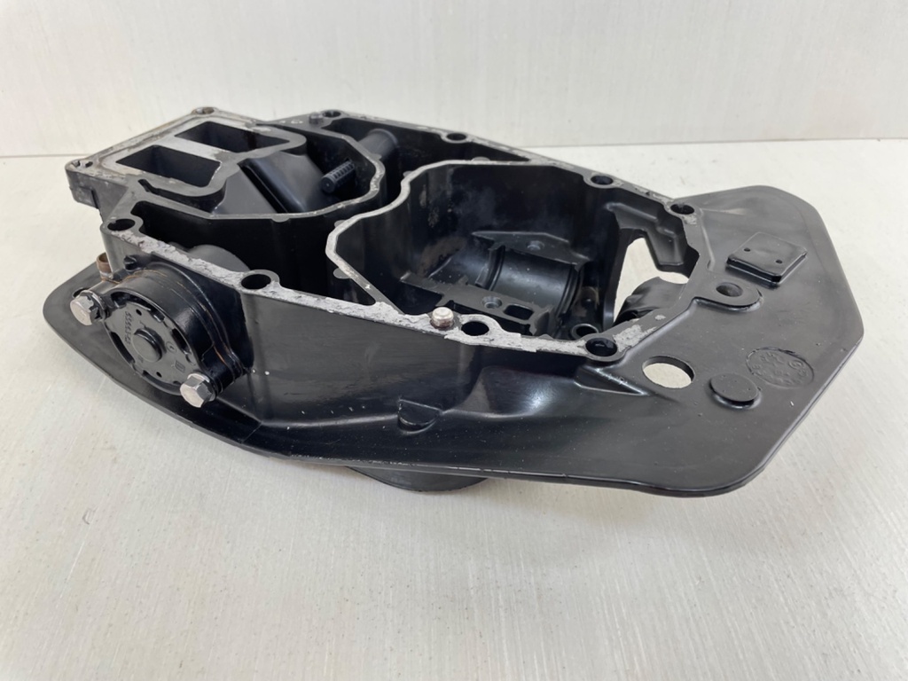 Mercury 200 225 250 HP 2 Stroke 3.0L Outboard Exhaust Plate 832935A15