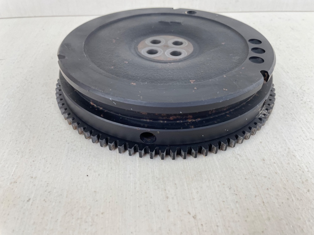 Honda BF 40 50 HP 4 Stroke Outboard Flywheel Assembly 31100-ZV5-681ZA