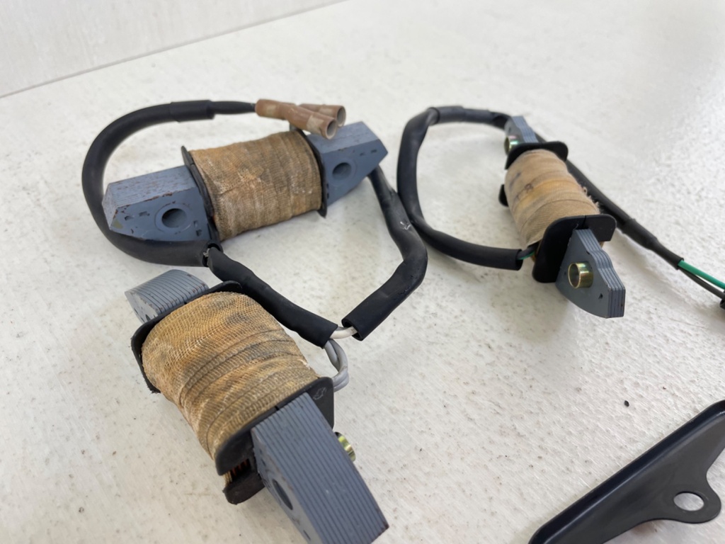 Honda BF 40 50 HP 4 Stroke Outboard Power Charge Coil Assembly 31630-ZV5-912