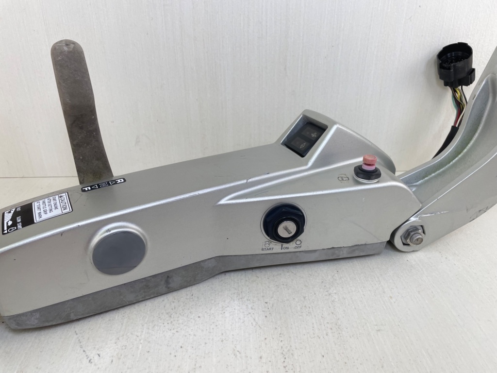 2004 Honda BF 40 50 HP 4 Stroke Outboard Handle Bar Tiller Handle 