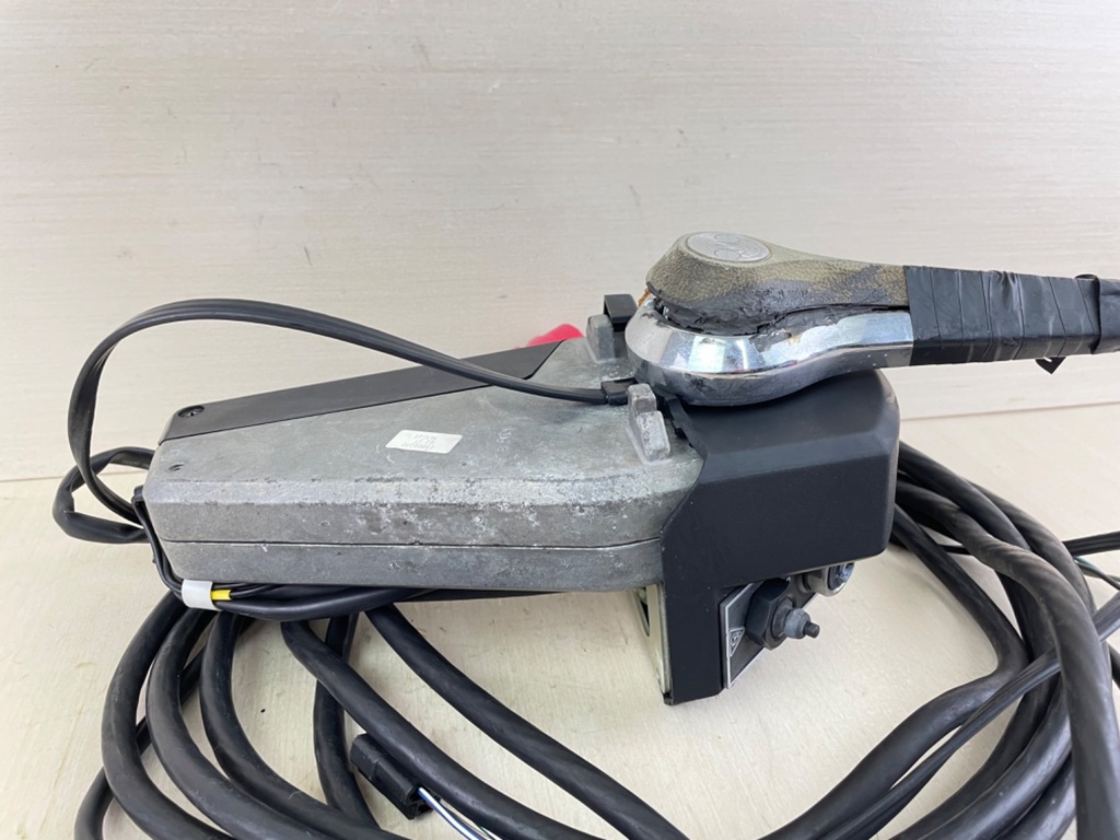 Johnson Evinrude OMC Top Mount Control Box Binnacle 8 Pin Red Plug Parts