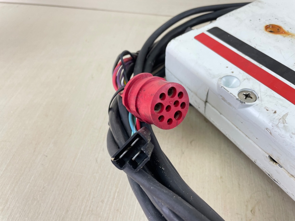 Johnson Evinrude Side Mount Binnacle Control Box 8 Pin Red Plug No Key