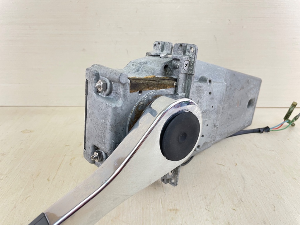 Yamaha 704 Remote Control Top Mount Binnacle Control Box No Cover