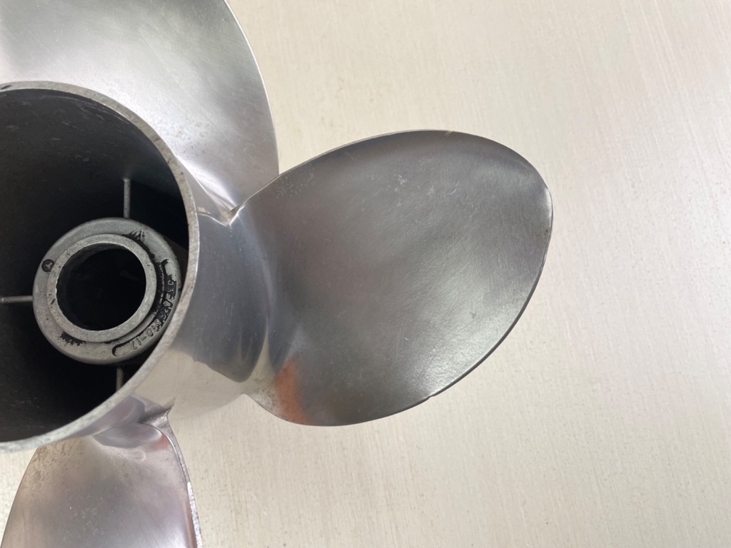 Mercury Marine Stainless Steel Prop Propeller 14 1/4 x 17P 4 Blade Pair