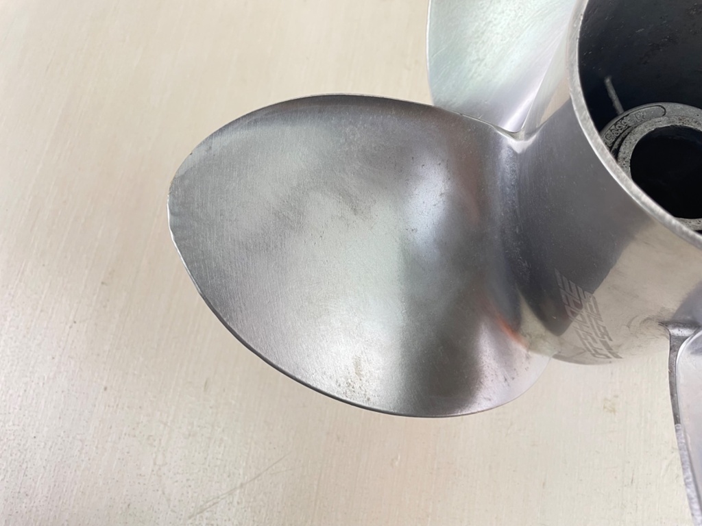 Mercury Marine Stainless Steel Prop Propeller 14 1/4 x 17P 4 Blade Pair