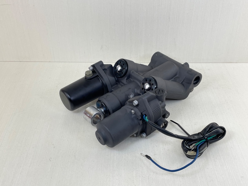 Yamaha 150HP 4 Stroke Outboard Power Trim Tilt Unit 63P-43800-23-00 Like New