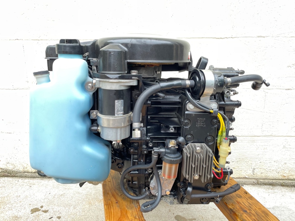 Nissan 40 50 HP TLDI 2 Stroke Outboard Powerhead Assembly Crankase Good Condition