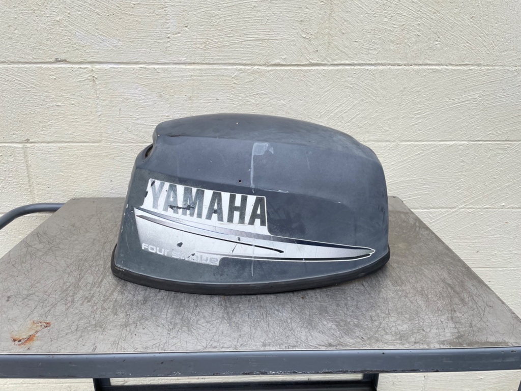 2002 Yamaha 15HP 4 Stroke Outboard Top Cowling Cover 66M-42610-10-4D