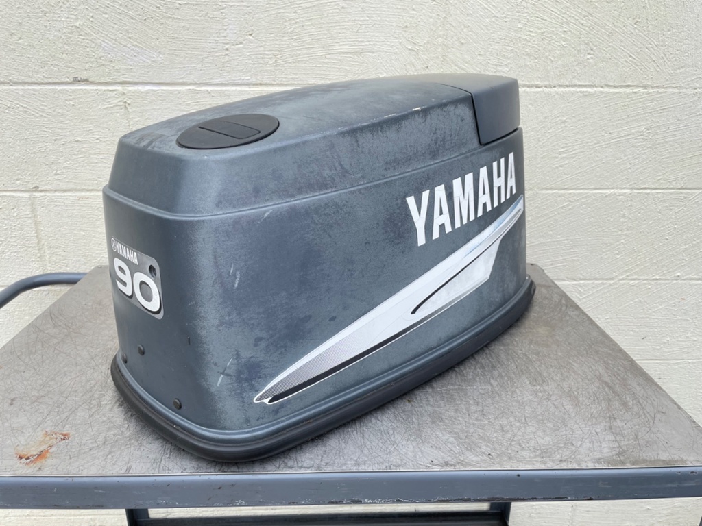 2002-2009 Yamaha 90HP 2 Stroke Outboard Top Cover Cowling Hood