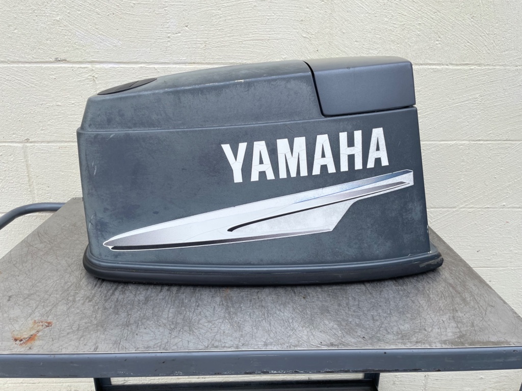 2002-2009 Yamaha 90HP 2 Stroke Outboard Top Cover Cowling Hood