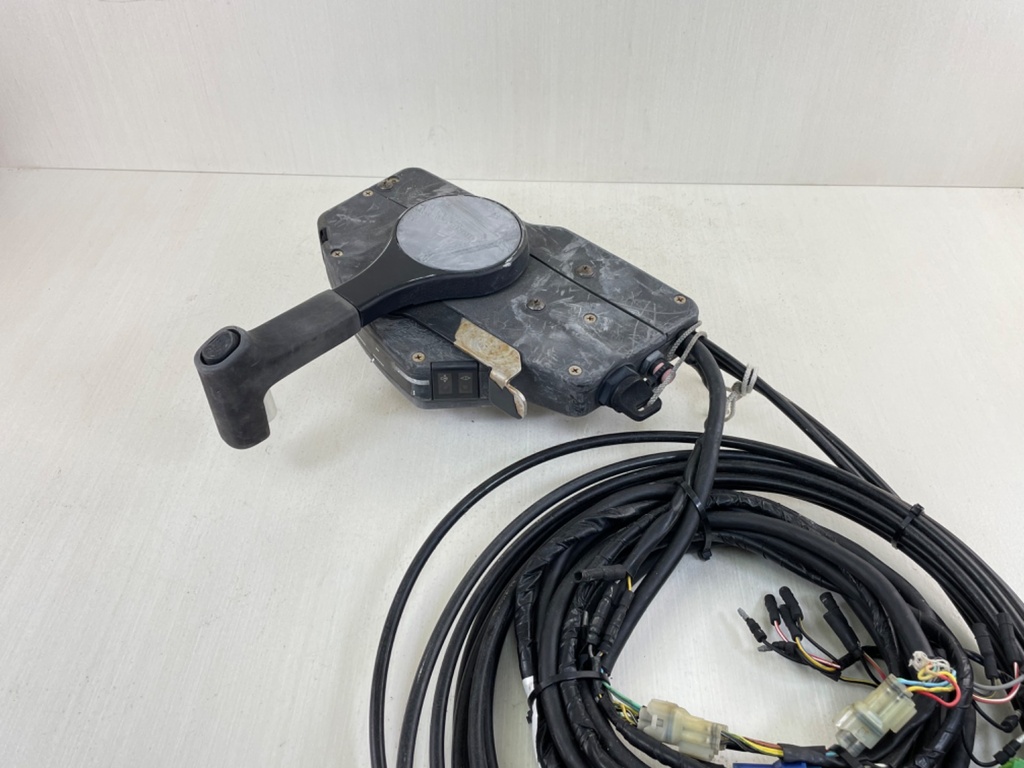 Honda Right Side Mount Control Box Binnacle With Wire Harness and Cables