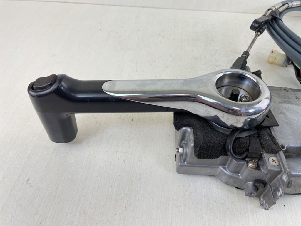 New Style Yamaha 704 Top Mount Binnacle Control Box With 16’ Cables