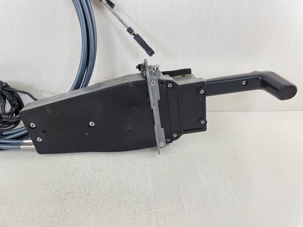 New Style Yamaha 704 Top Mount Binnacle Control Box With 16’ Cables