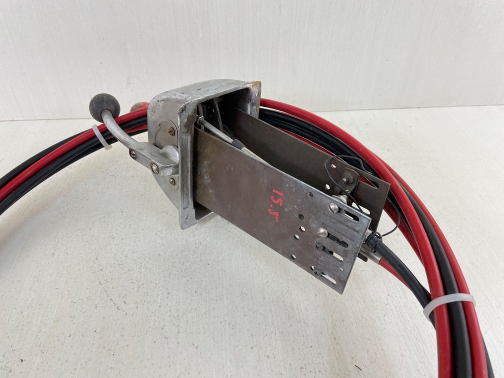 Morse Dual Lever Binnacle Control Box with 16’ Cables