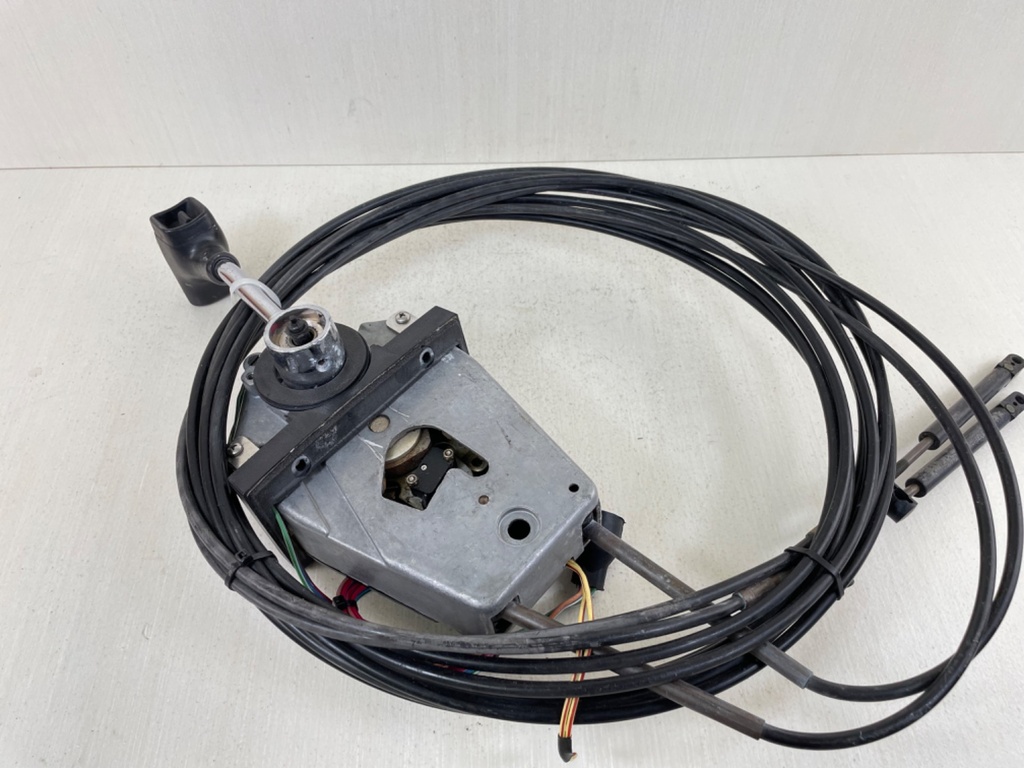 Mercury Top Mount Binnacle Control Box With 20' Cables 88688A25