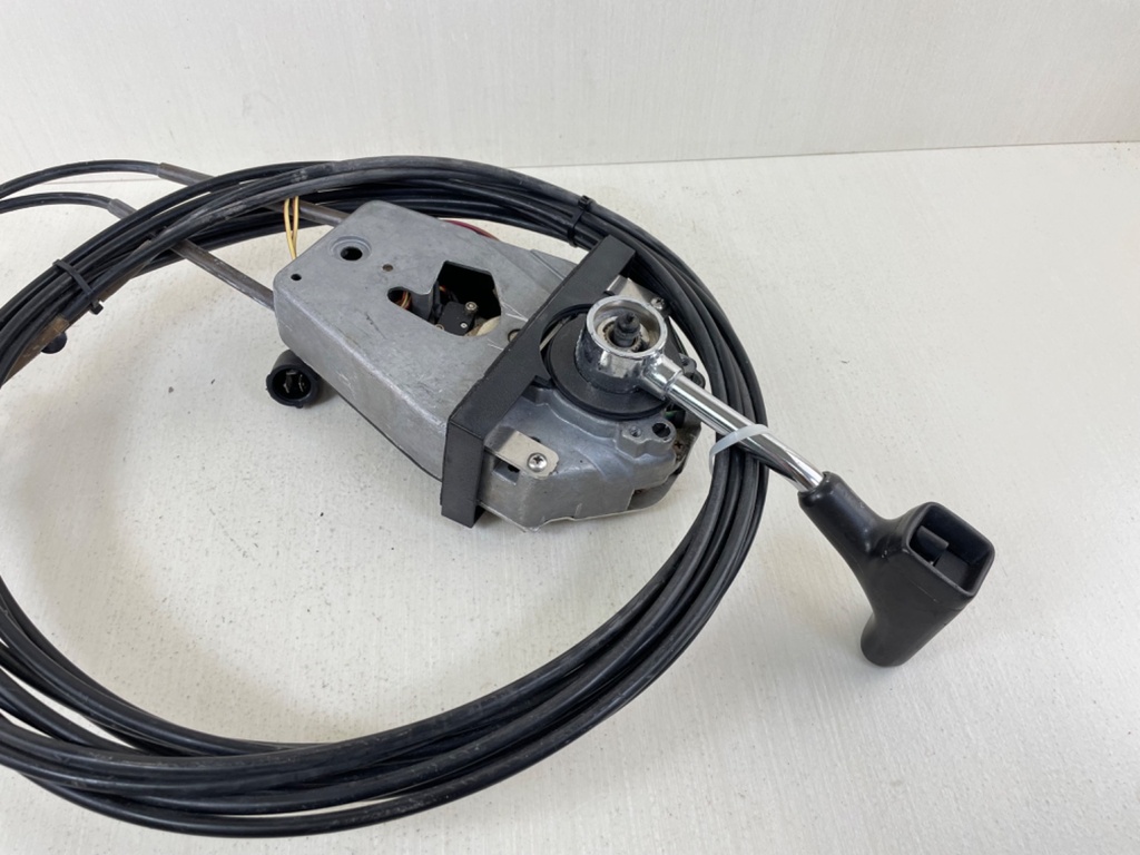 Mercury Top Mount Binnacle Control Box With 20' Cables 88688A25