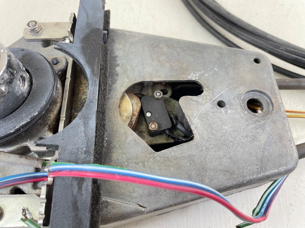 Mercury Top Mount Binnacle Control Box 88688A25 With 15’ cables