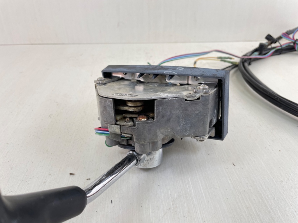 Mercury Top Mount Binnacle Control Box 88688A25 With 15’ cables