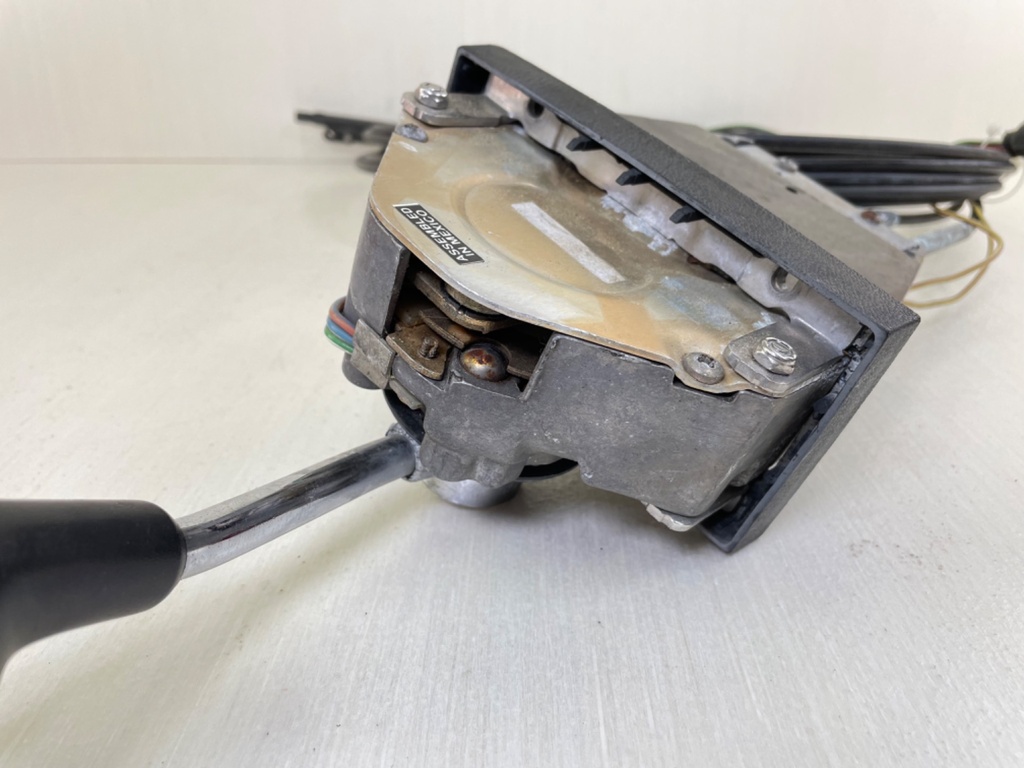 Mercury 88688A25 Top Mount Binnacle Control Box With 20’ cables