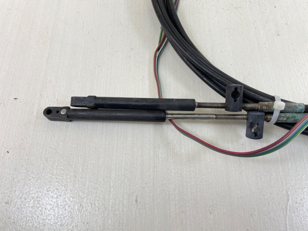 Mercury 88688A25 Top Mount Binnacle Control Box With 20’ cables