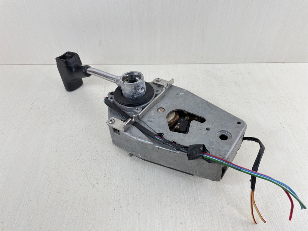 Mercury 88688A25 Top Mount Binnacle Control Box For Parts