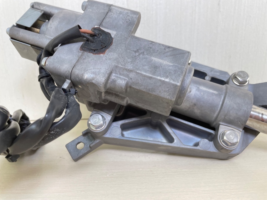 2007 + Yamaha F 250 300 350 HP Outboard Shift Actuator Unit 6AW-4820A-11-00