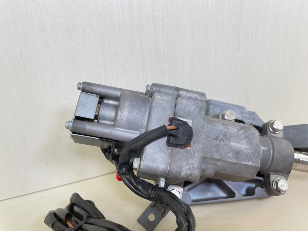 2007 + Yamaha F 250 300 350 HP Outboard Shift Actuator Unit 6AW-4820A-11-00