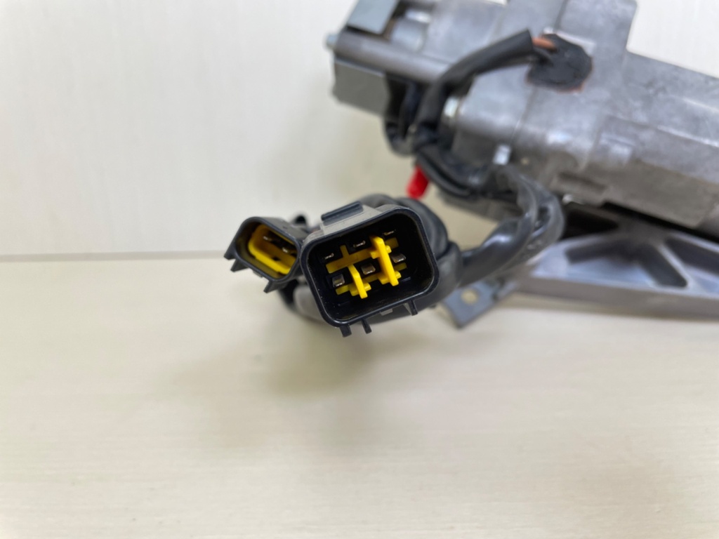 2007 + Yamaha F 250 300 350 HP Outboard Shift Actuator Unit 6AW-4820A-11-00