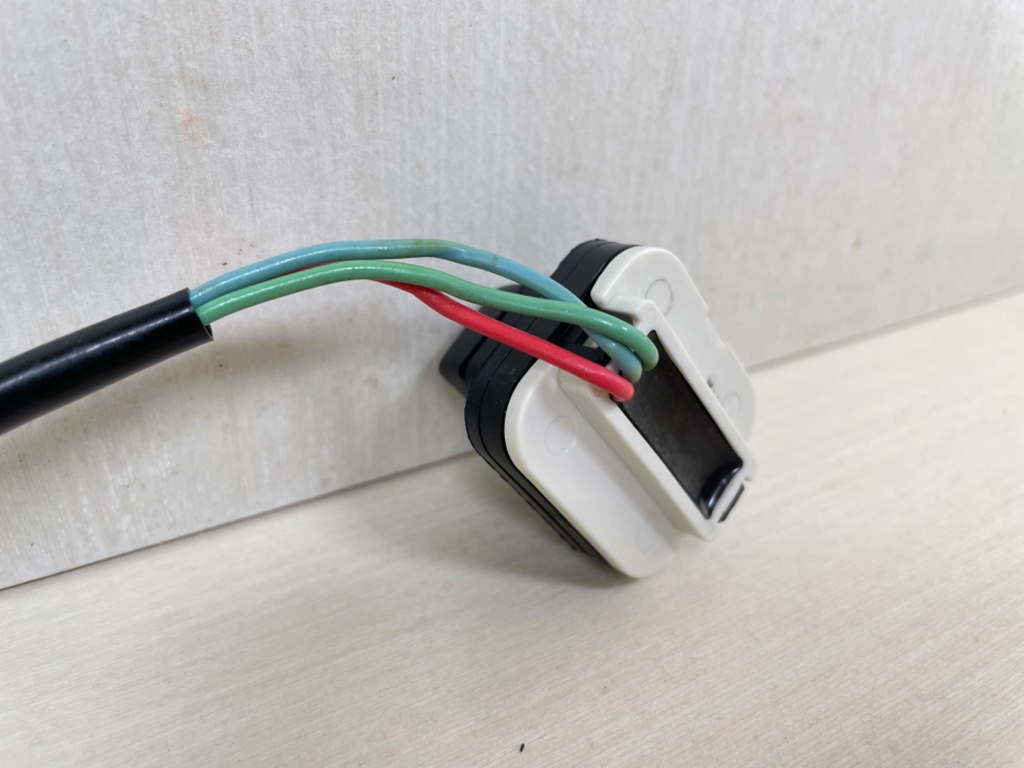 Yamaha 4 Stroke Outboard Trim Tilt Switch Button Assembly 6AW-82563-00-00