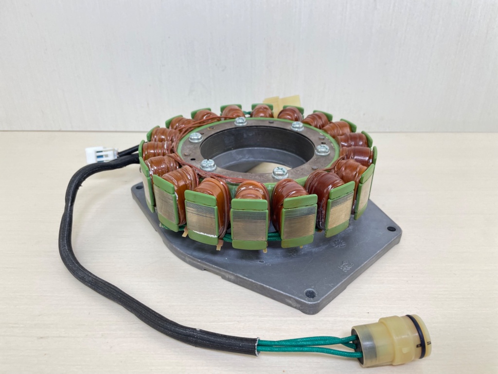 Yamaha F350 350HP 4 Stroke Outboard Stator Base Assembly 6AW-81460-00-00