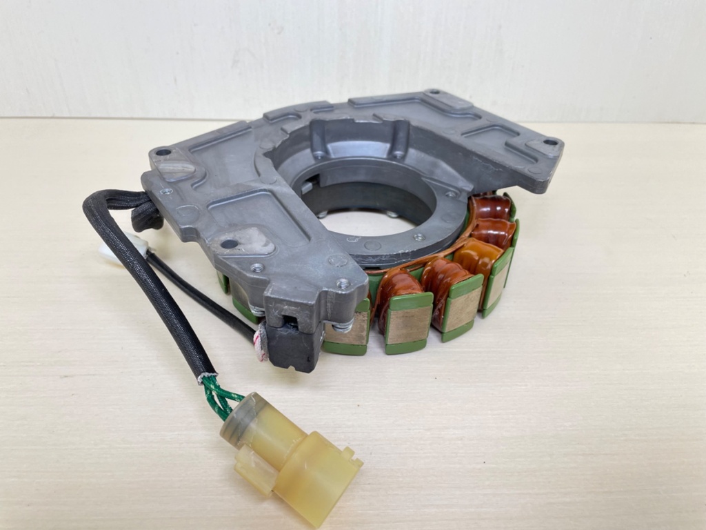 Yamaha F350 350HP 4 Stroke Outboard Stator Base Assembly 6AW-81460-00-00