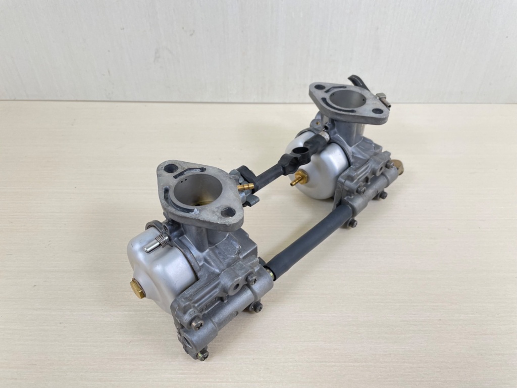 Mercury 40 HP 2 Stroke Outboard Carburetor Assembly Set 2 Upper Lower