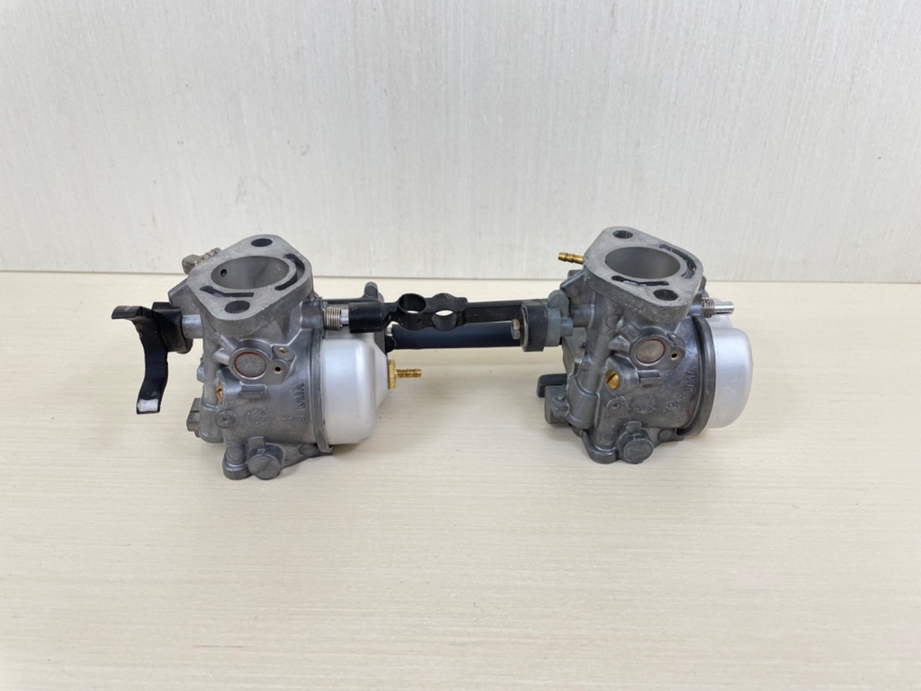 Mercury 40 HP 2 Stroke Outboard Carburetor Assembly Set 2 Upper Lower