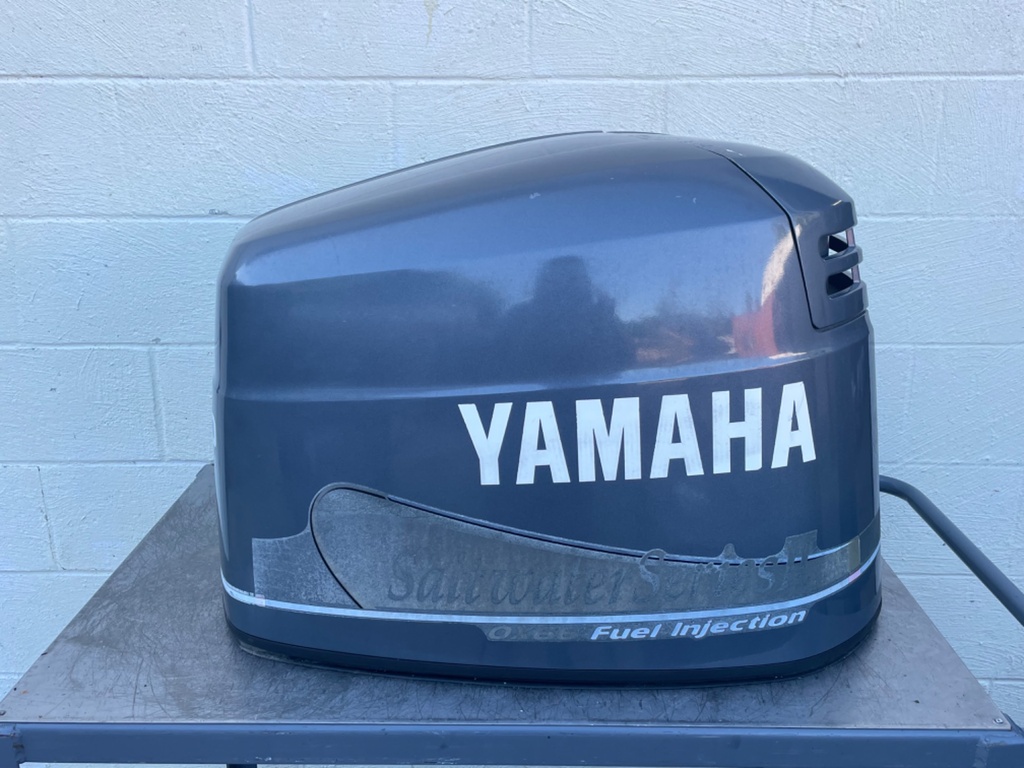 1999-2001 Yamaha 200HP 2 Stroke Outboard Top Cowling Cover Assembly 67H-42610-00-4D