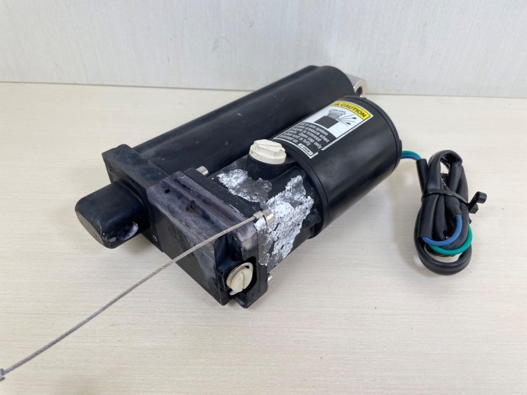 2005 Mercury 40HP 4 Stroke Outboard Power Trim Tilt Unit Assembly 8M0055006