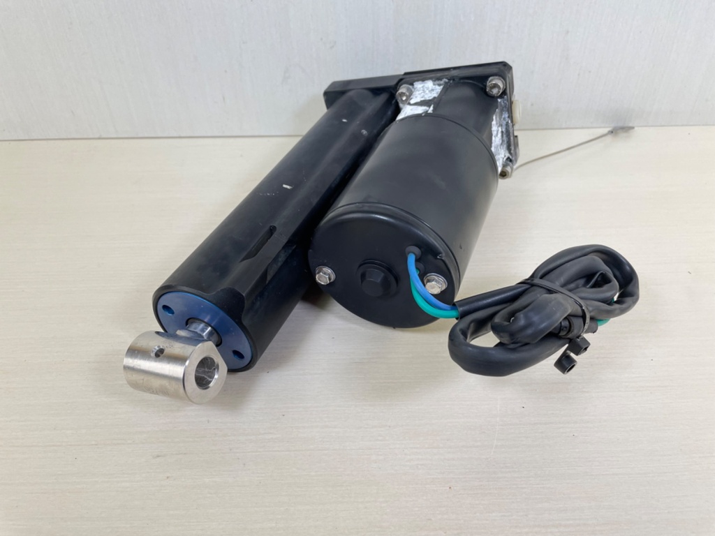 2005 Mercury 40HP 4 Stroke Outboard Power Trim Tilt Unit Assembly 8M0055006