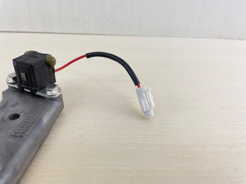 Mercury 25 30 HP 4 Stroke Outboard Coil Pulser Assembly 898101146