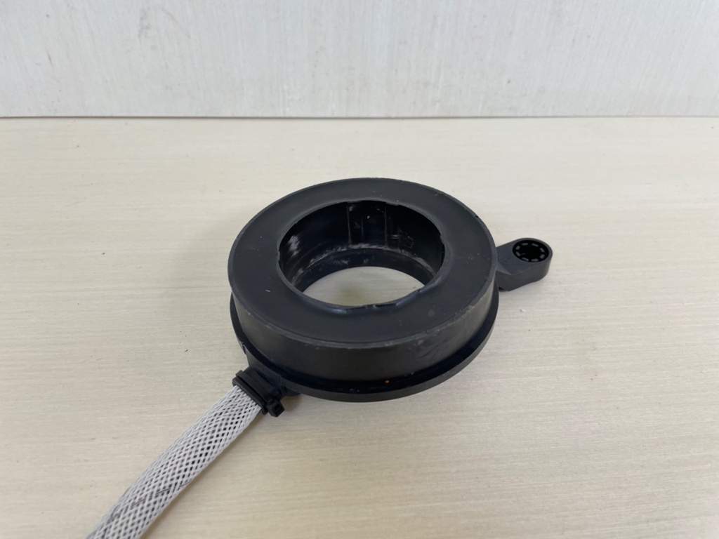 2000 Mercury 60HP 2 Stroke Outboard Trigger Assembly 854512T