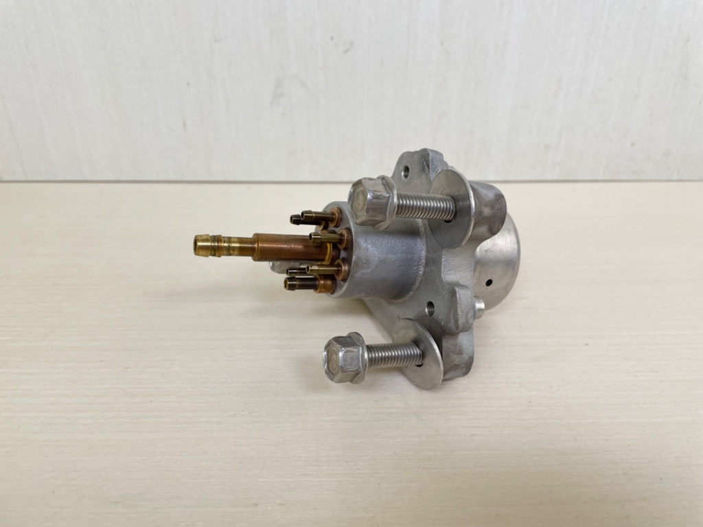 2012 Mercury 150HP Optimax 2 Stroke Outboard Oil Pump Assembly 857149T05