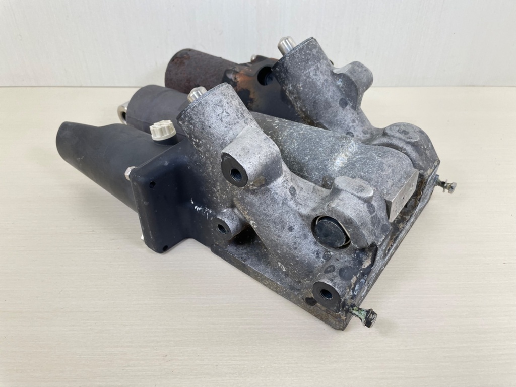 2007 Mercury 150HP Outboard Power Trim Tilt Unit Assembly 8M0168222