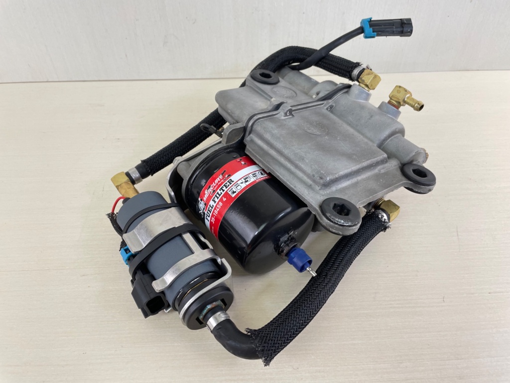 2000 Mercury 200 225 HP Optimax 2 Stroke VST Vapor Separator Tank Assembly 855432A2