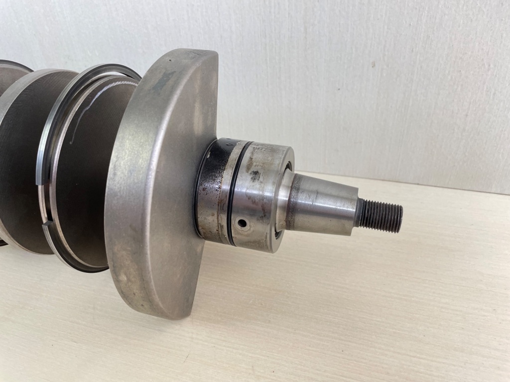 2000 Mercury 200HP 2 Stroke Optimax DFI 3.0L Crankshaft Assembly 9784A11