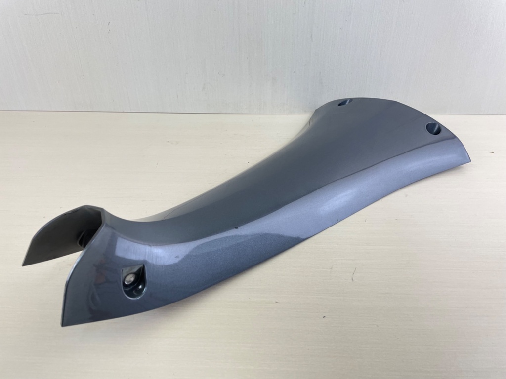 2013 Yamaha F350 350HP Outboard Center Middle Cover Cowling Apron 6AW-45151-01-8D