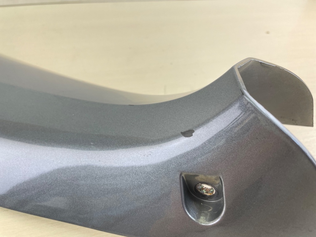 2013 Yamaha F350 350HP Outboard Center Middle Cover Cowling Apron 6AW-45151-01-8D