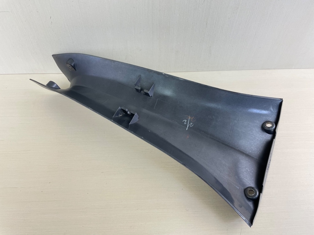 2013 Yamaha F350 350HP Outboard Center Middle Cover Cowling Apron 6AW-45151-01-8D