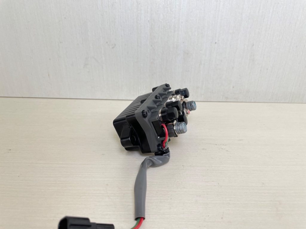 Yamaha Outboard Trim Tilt Relay Assembly 6AW-81950-00-00 Tested