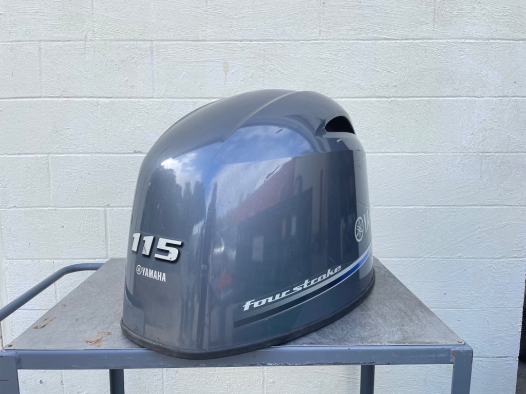 2014 + Yamaha 115HP 4 Stroke Outboard Top Cowling Cover Hood 6EK-42610-02-00