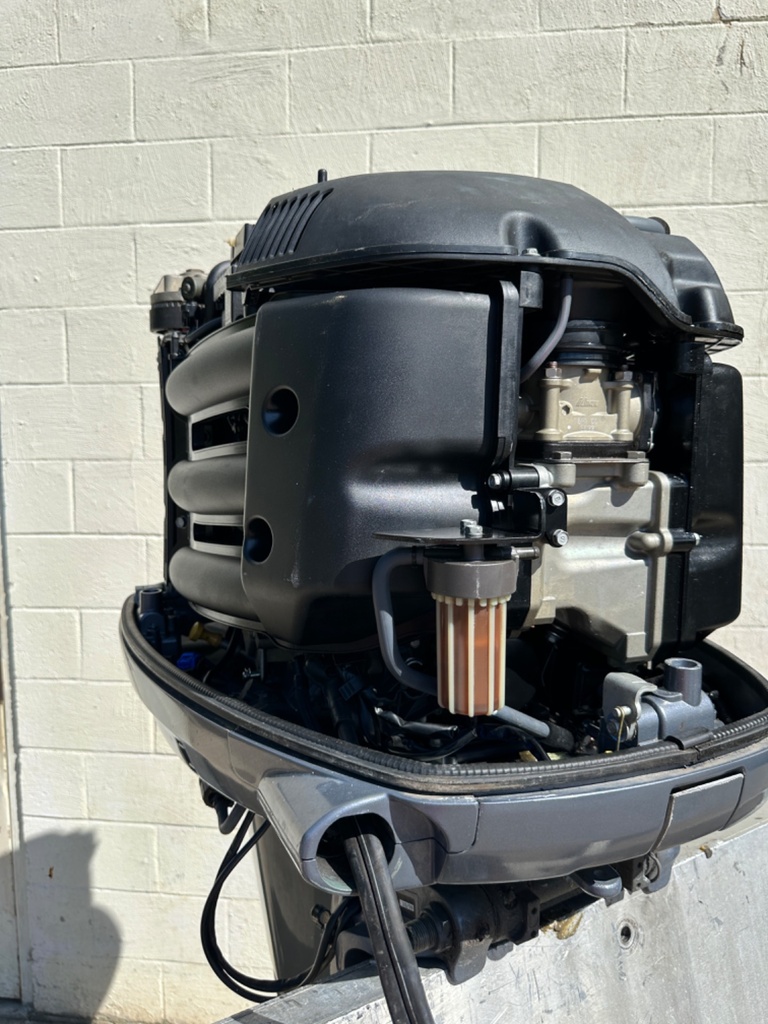2007 Yamaha 250HP 4 Stroke Outboard Engine 25" XL Shaft Good Condition