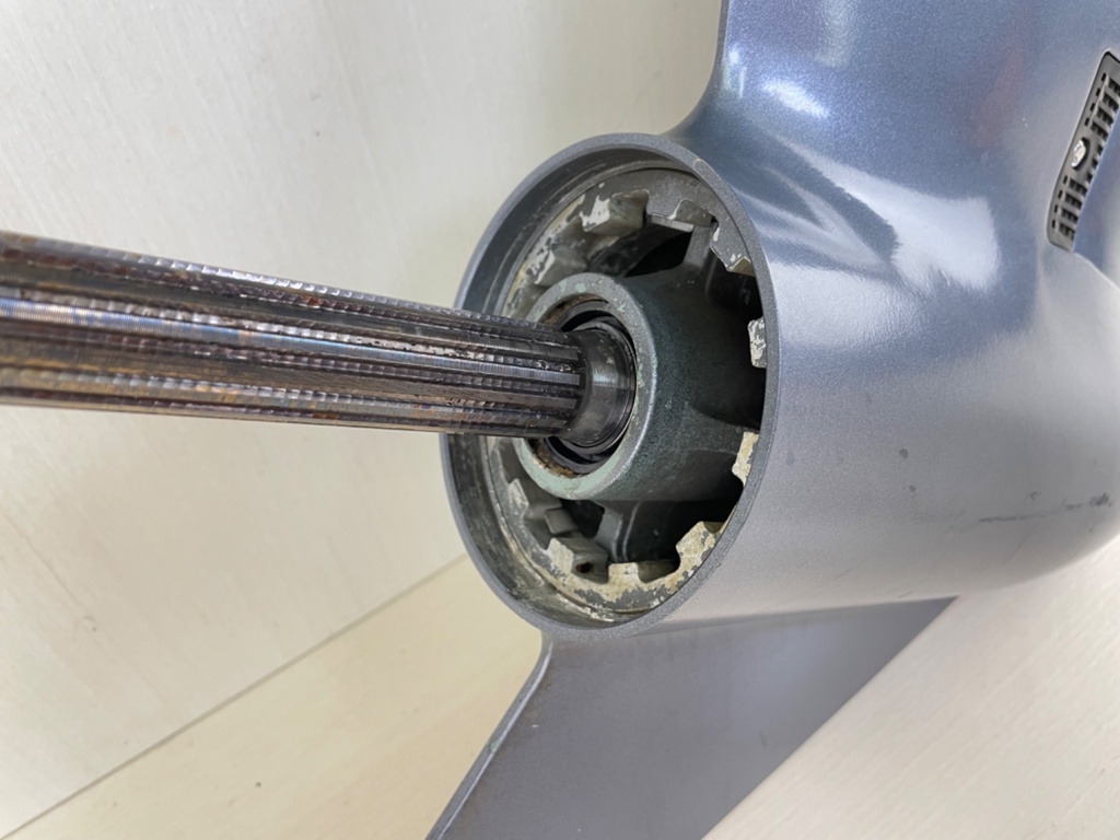 2004-2009 Yamaha 70HP 2 Stroke Outboard 20" Long Lower Unit Gear Case 6H3-45300-20-8D