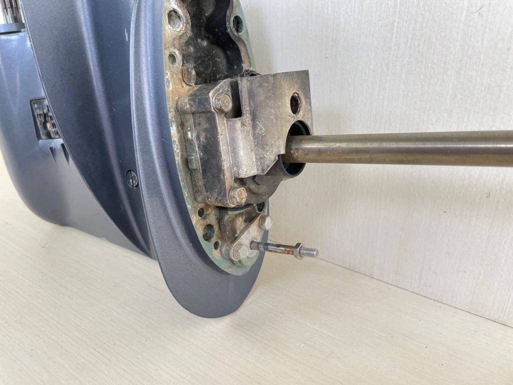 Yamaha 25HP 4 Stroke Outboard 20" Long Lower Unit Gear Case 1998-2012